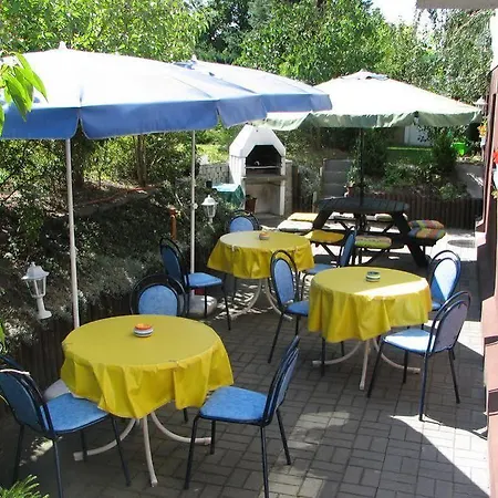 Hotel-pension Lydia Berlin