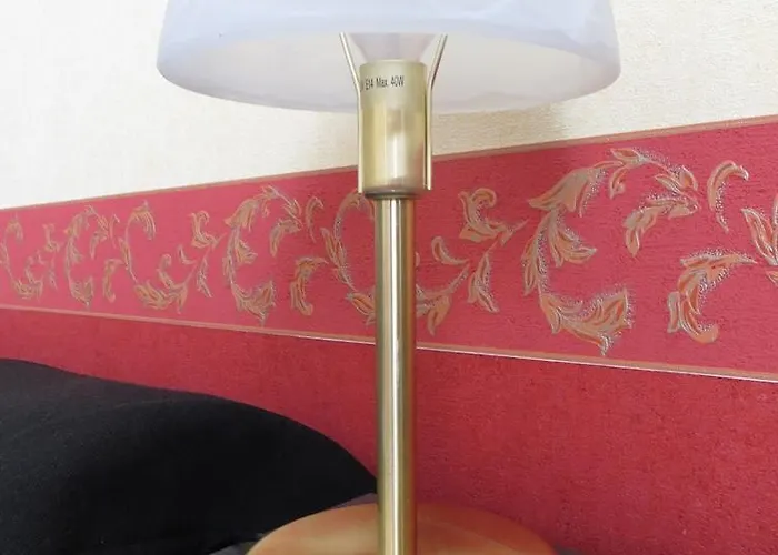 Hotel-pension Lydia فندق