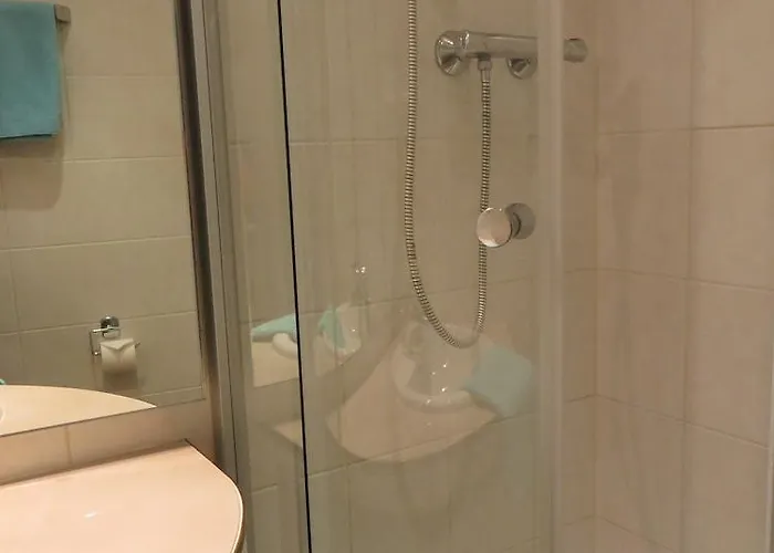 Hotel-pension Lydia برلين