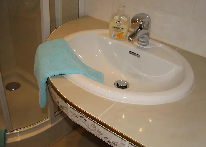 فندق Hotel-pension Lydia